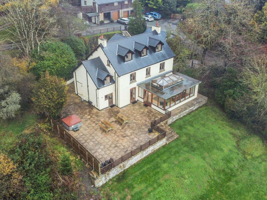 Oakwood House
