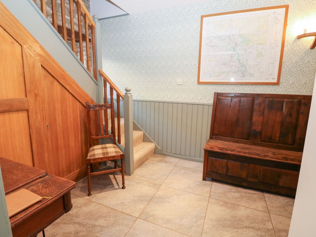2 The Coach House