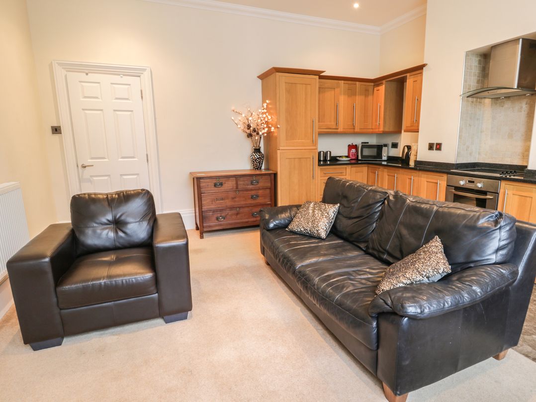 Flat 4