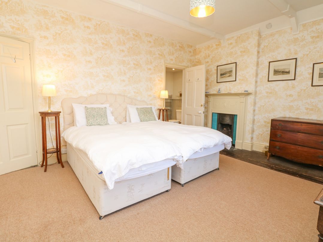 Wootton House