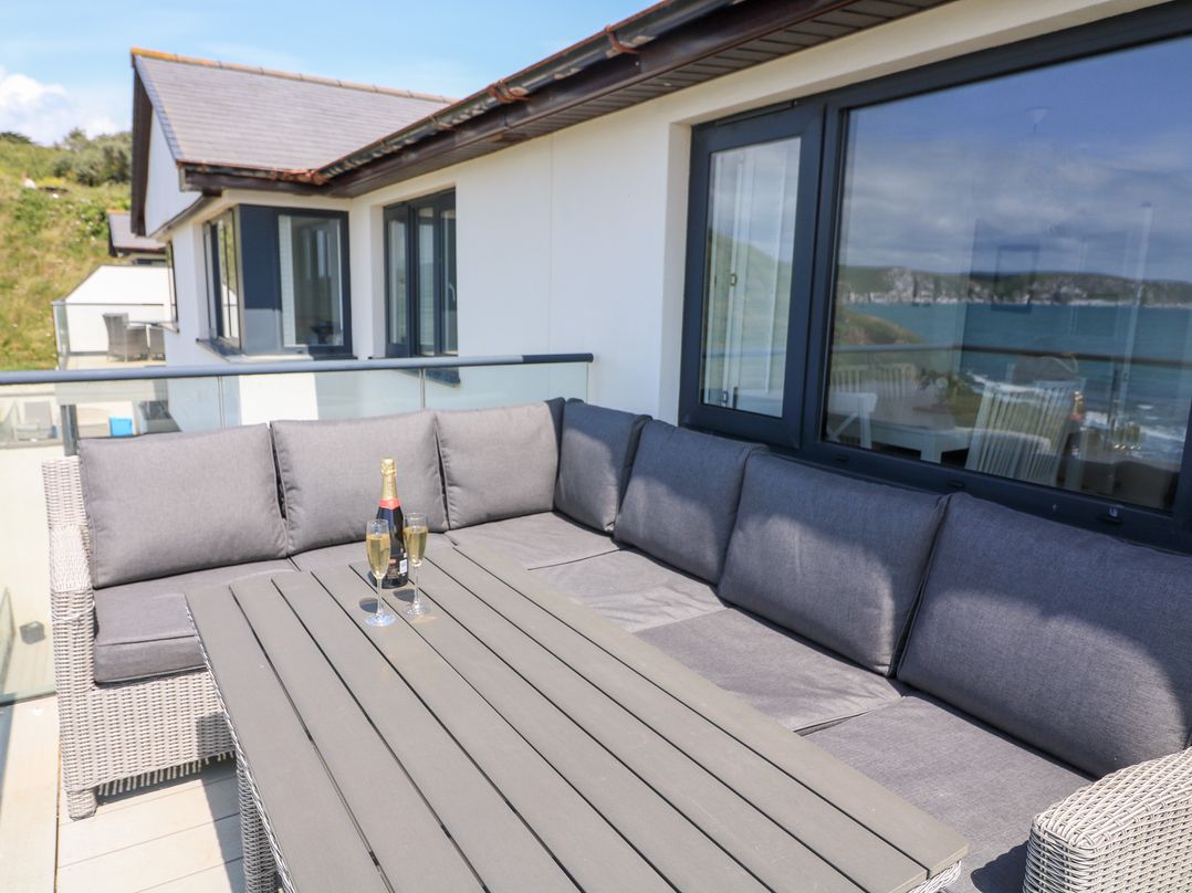 27 Burgh Island Causeway