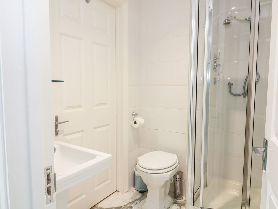 27 Burgh Island Causeway