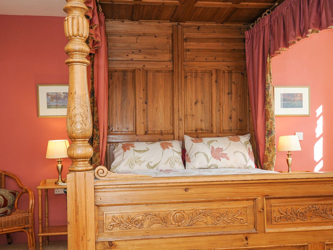 Grooms Cottage