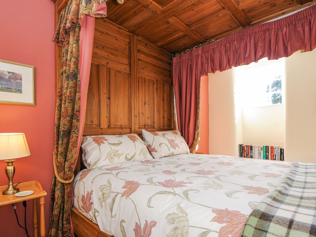 Grooms Cottage