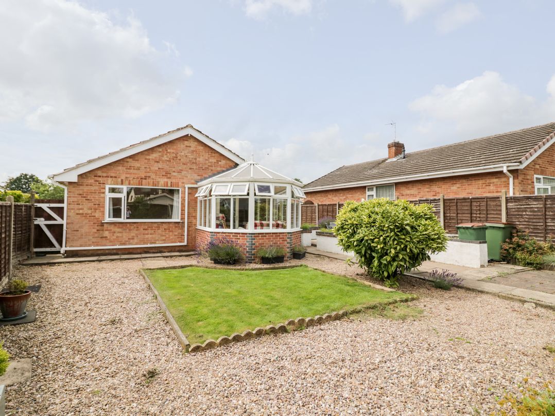 Lynsted Lodge