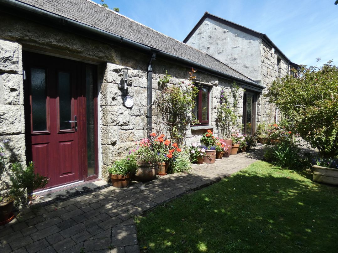 Brunnion Cottage