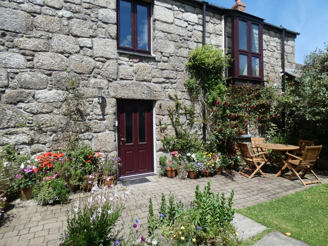 Dog friendly cottage in St Ives, Cornwall - Sleeps 5