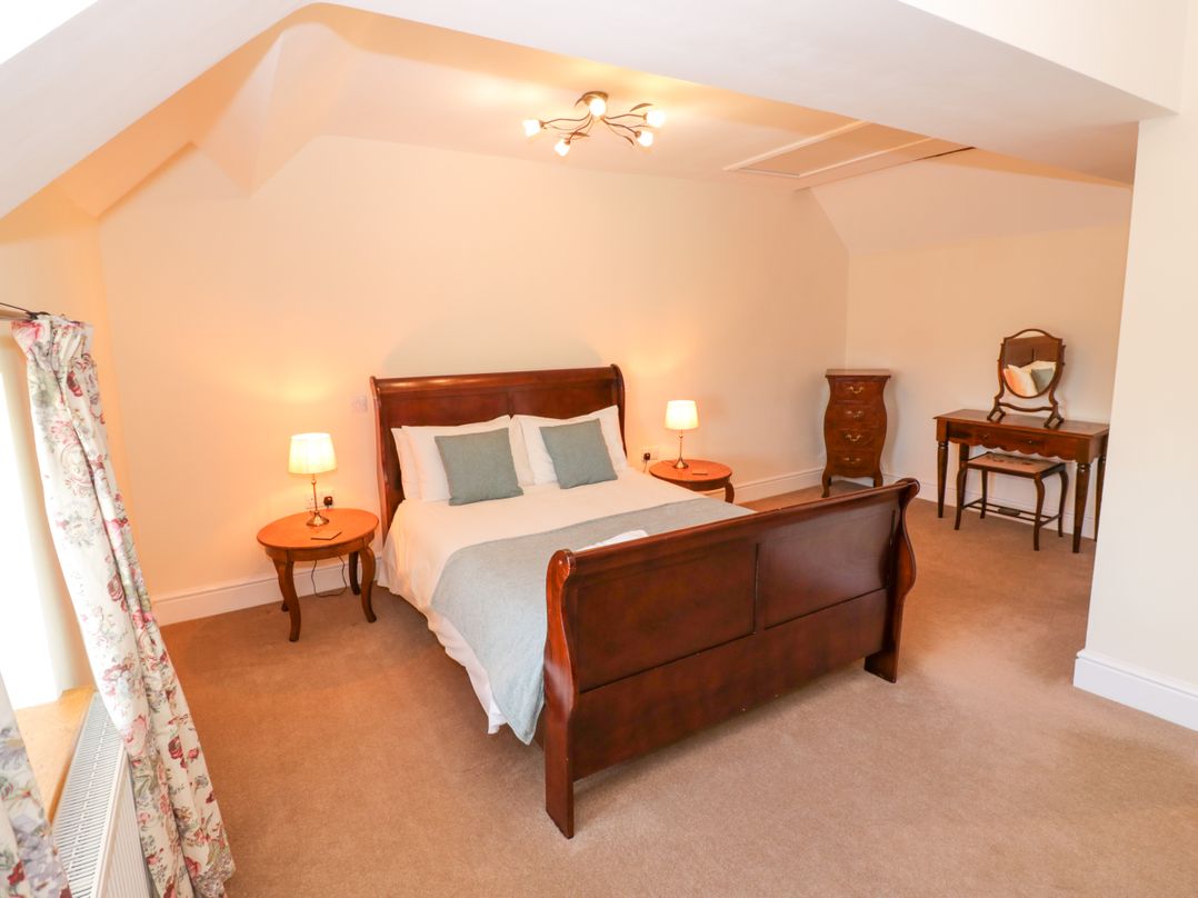 Lea Farm House