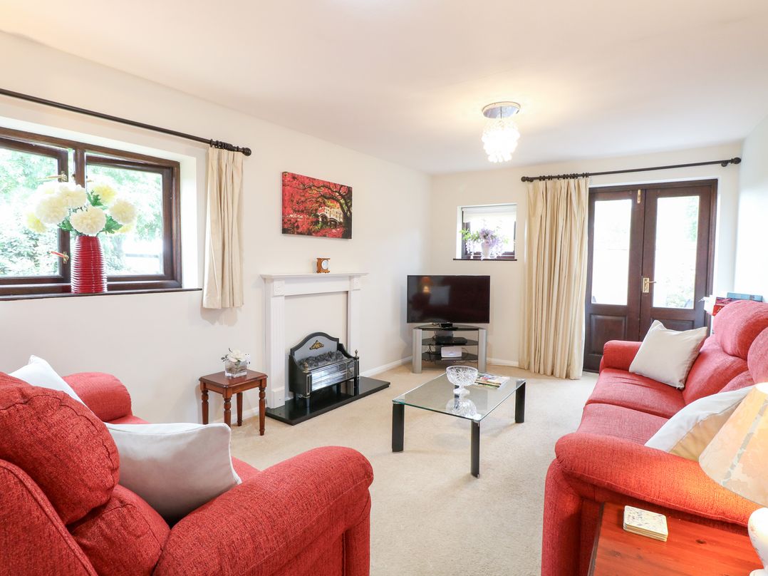 Lowbrook Cottage