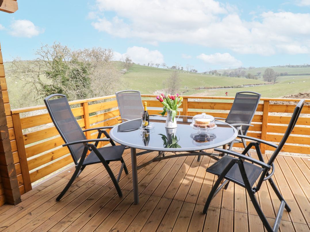 Manor Farm Lodges - Red Kite Lodge
