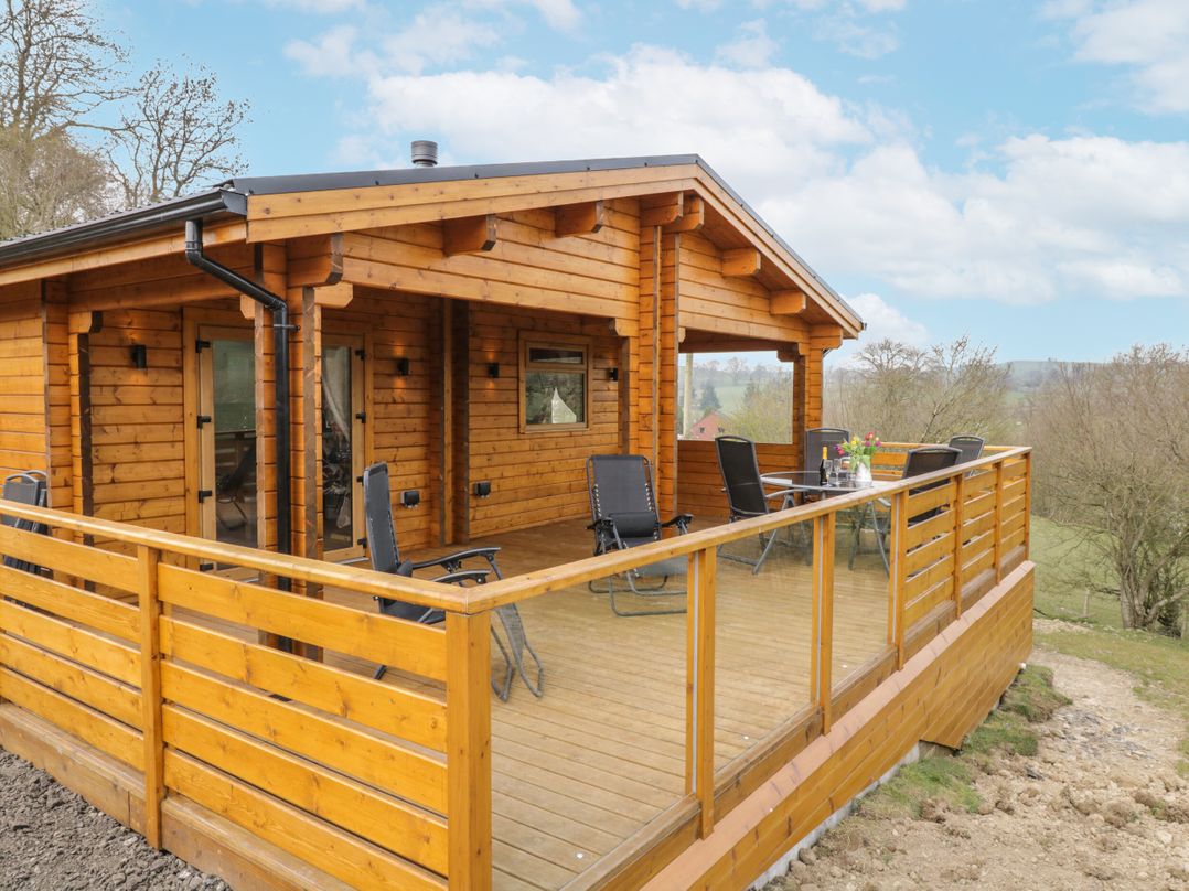 Manor Farm Lodges - Red Kite Lodge