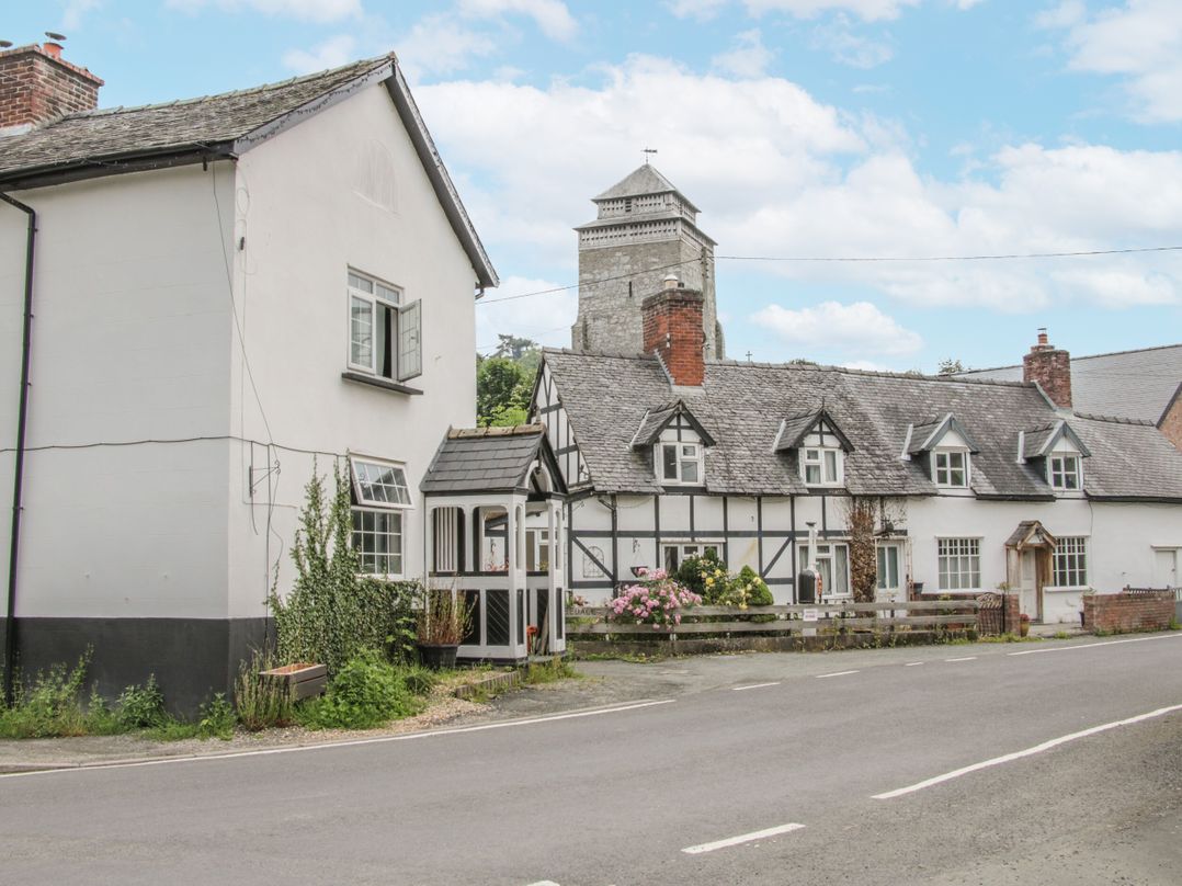 Manor Farm Lodges - Red Kite Lodge