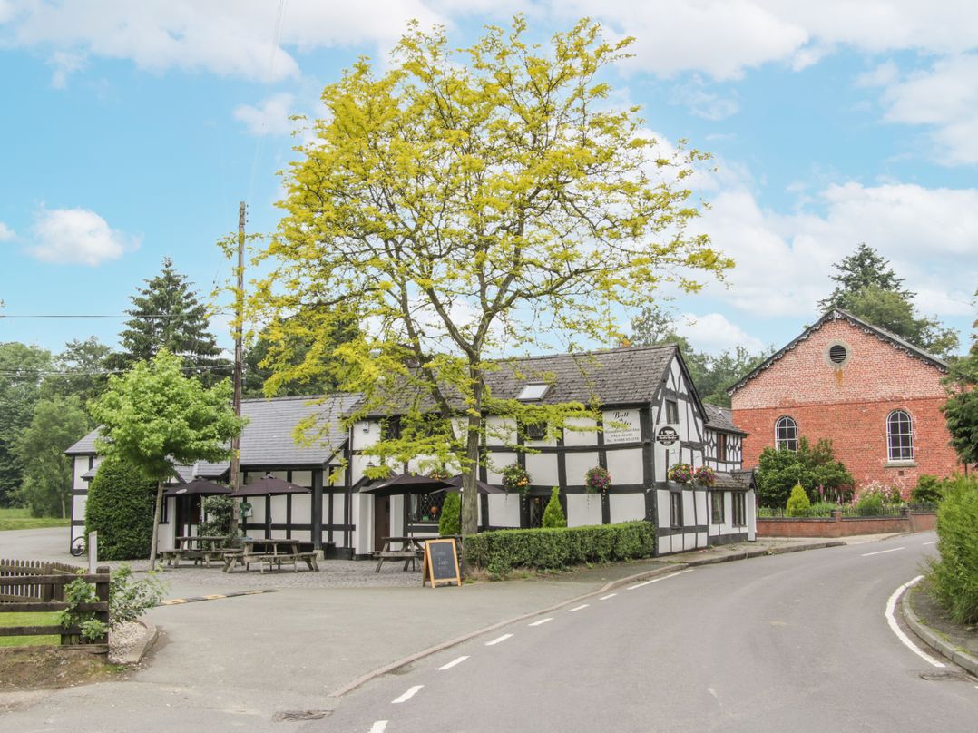Manor Farm Lodges - Dragon Lodge