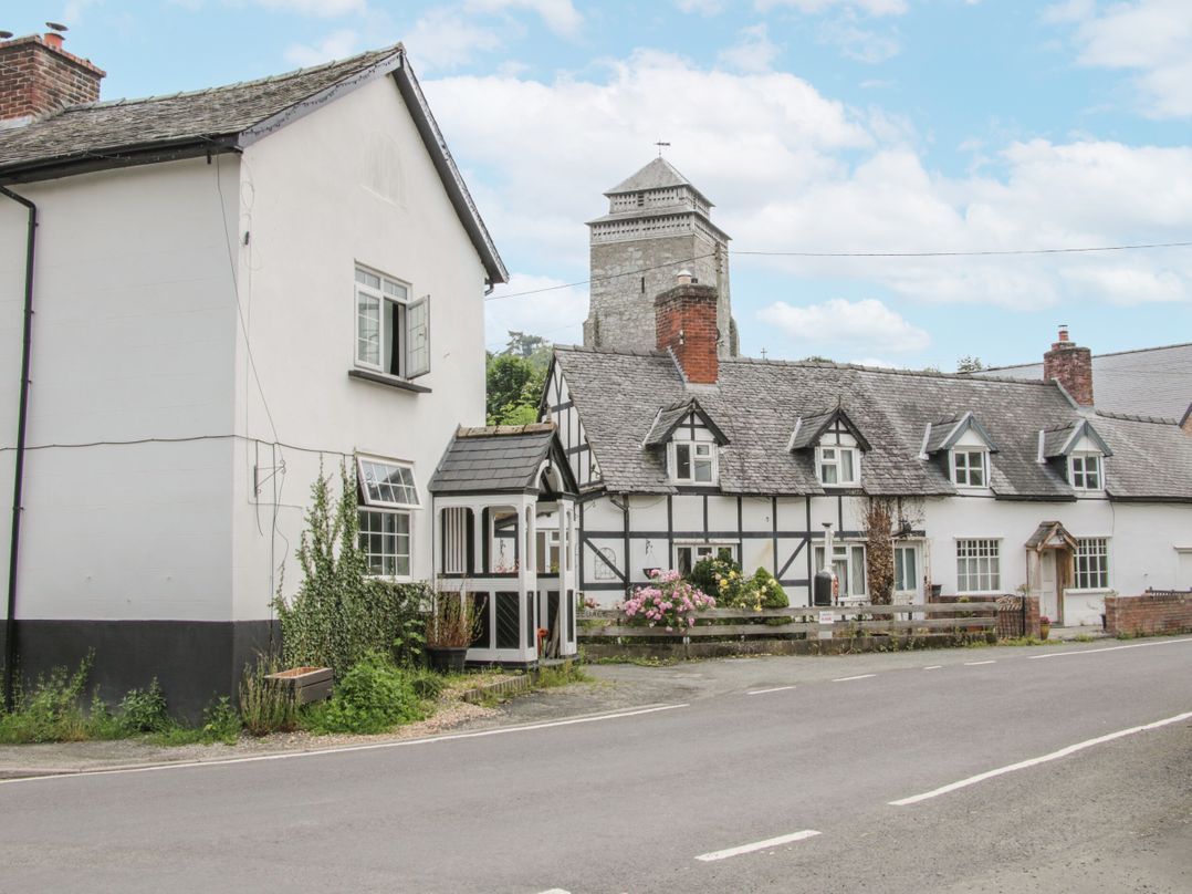 Manor Farm Lodges - Dragon Lodge