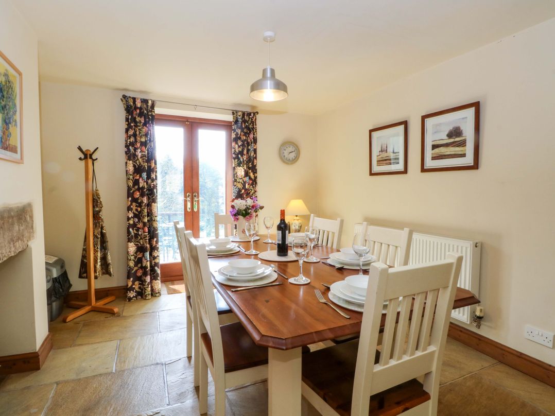 Hurst View Cottage