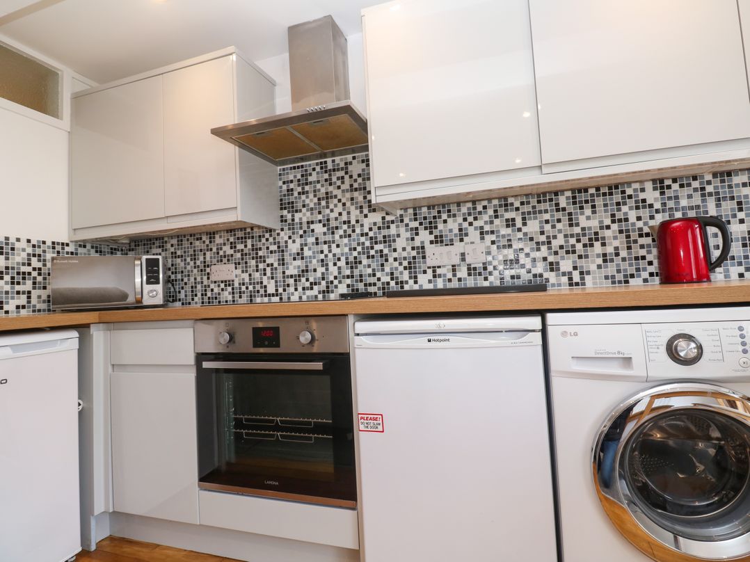 Flat 1