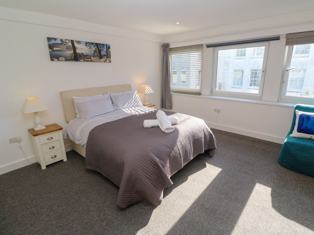 Flat 1