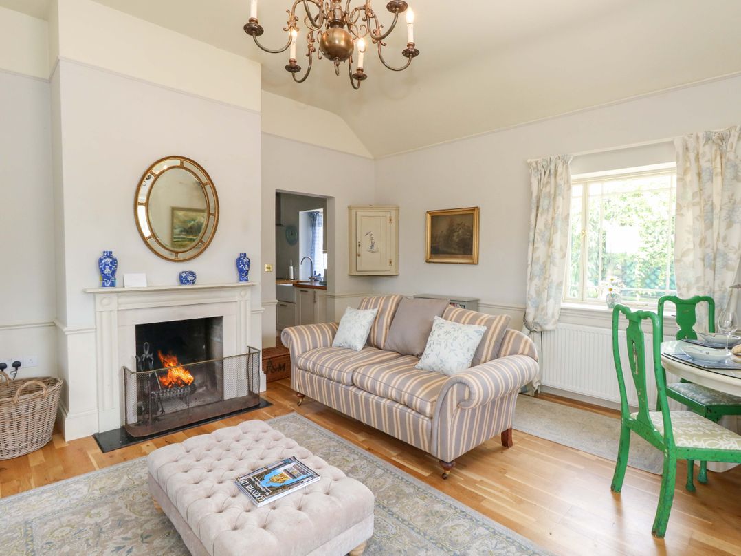 Mappowder Cottage