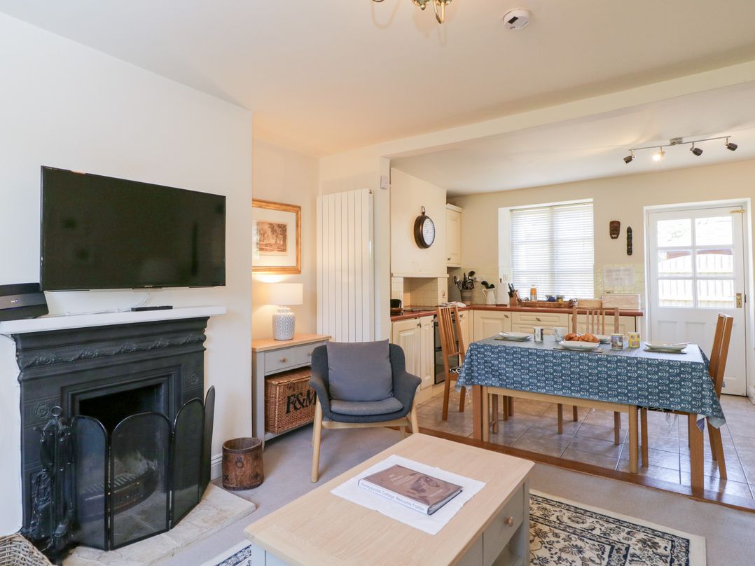Honeysuckle Cottage