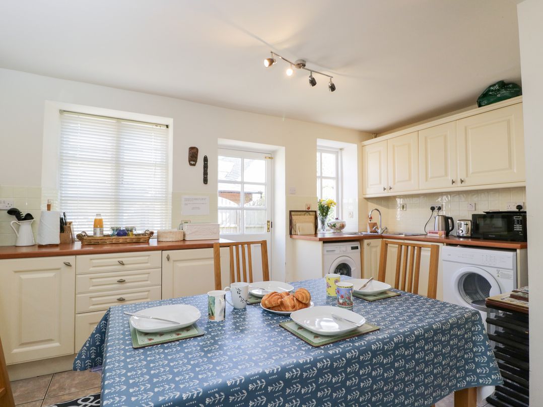 Honeysuckle Cottage