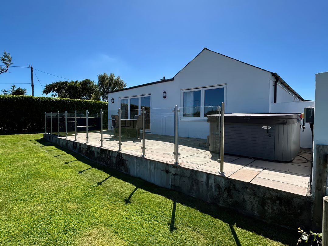 Rhos Y Foel Cottage