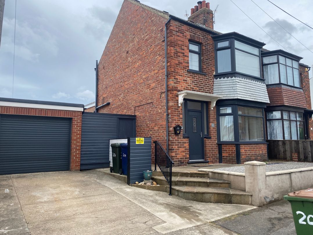 Dog friendly holiday cottage, Marske-by-the-Sea, 2 dogs welcome