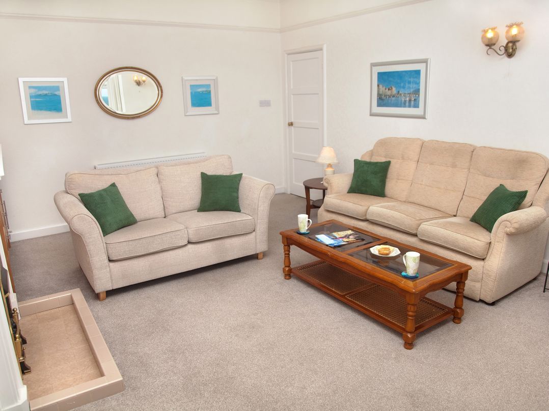 Weymouth Bay Apartment B