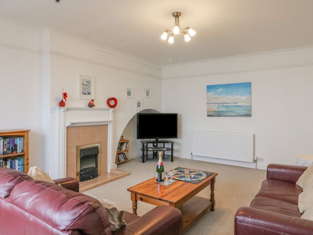 Weymouth Bay Apartment C