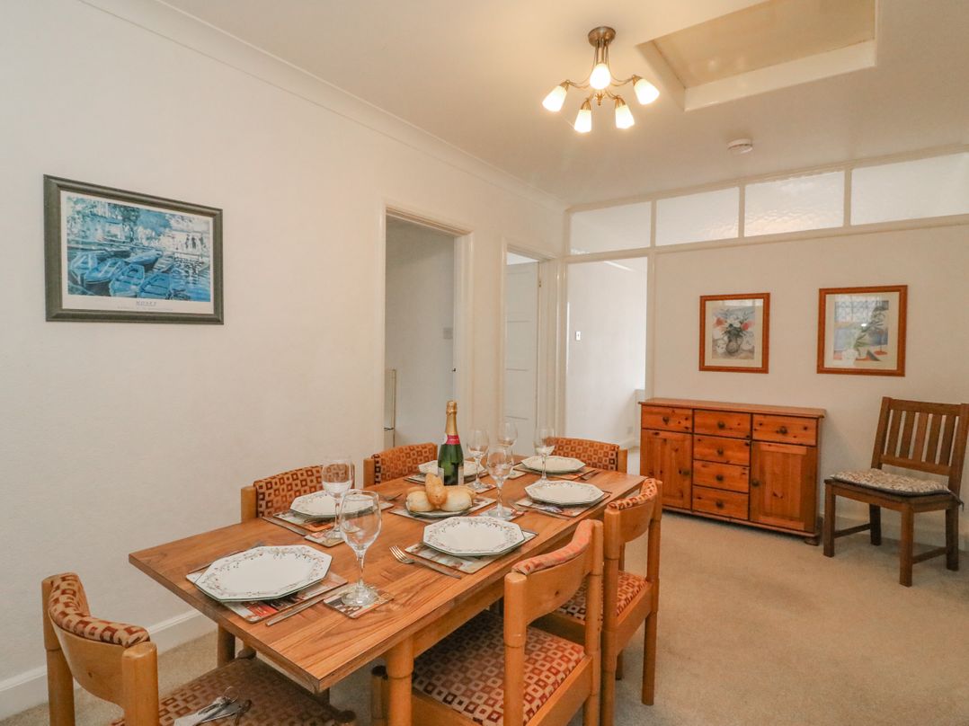 Weymouth Bay Apartment C