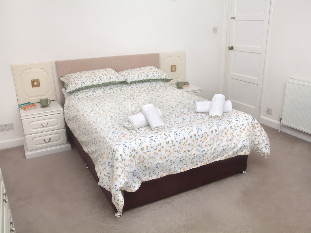 Weymouth Bay Apartment C