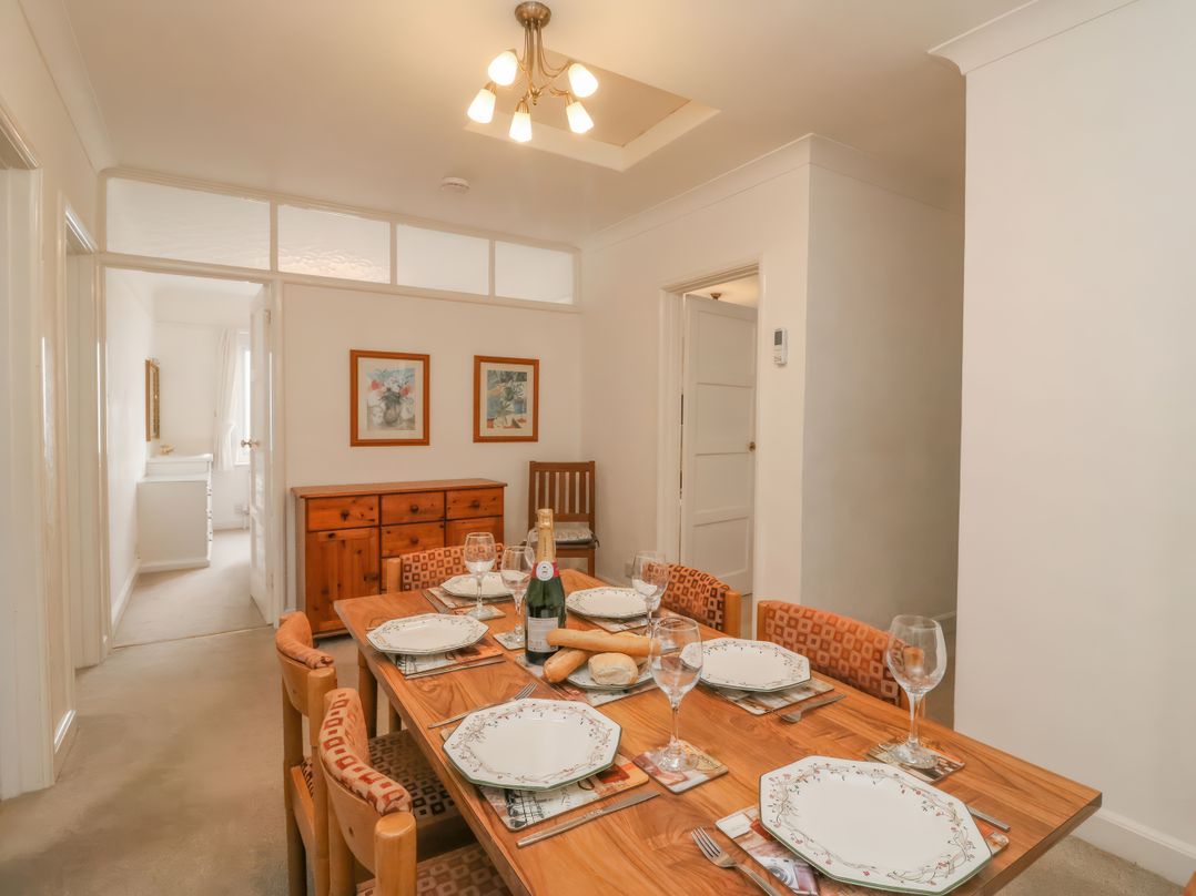 Weymouth Bay Apartment C