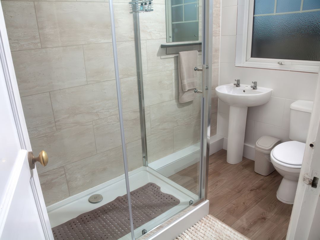 Weymouth Bay Apartment C