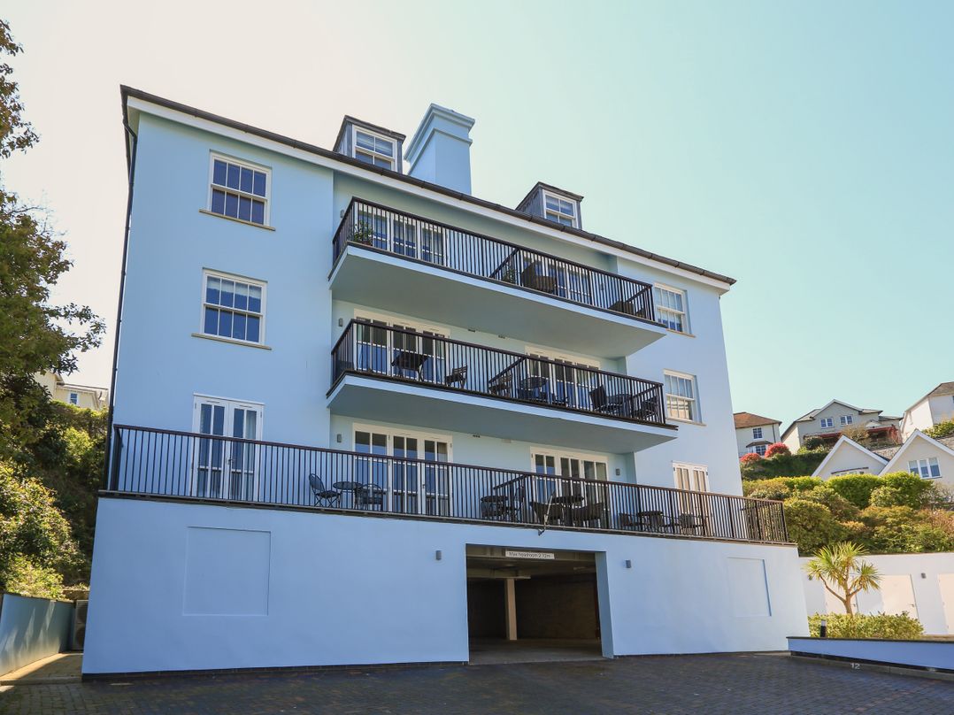 15 Combehaven