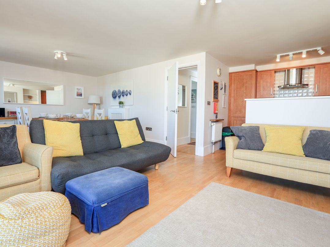 15 Combehaven