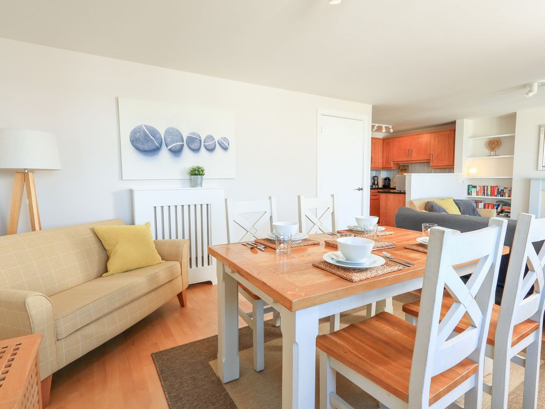 15 Combehaven