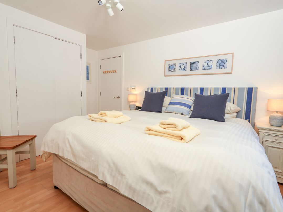 15 Combehaven