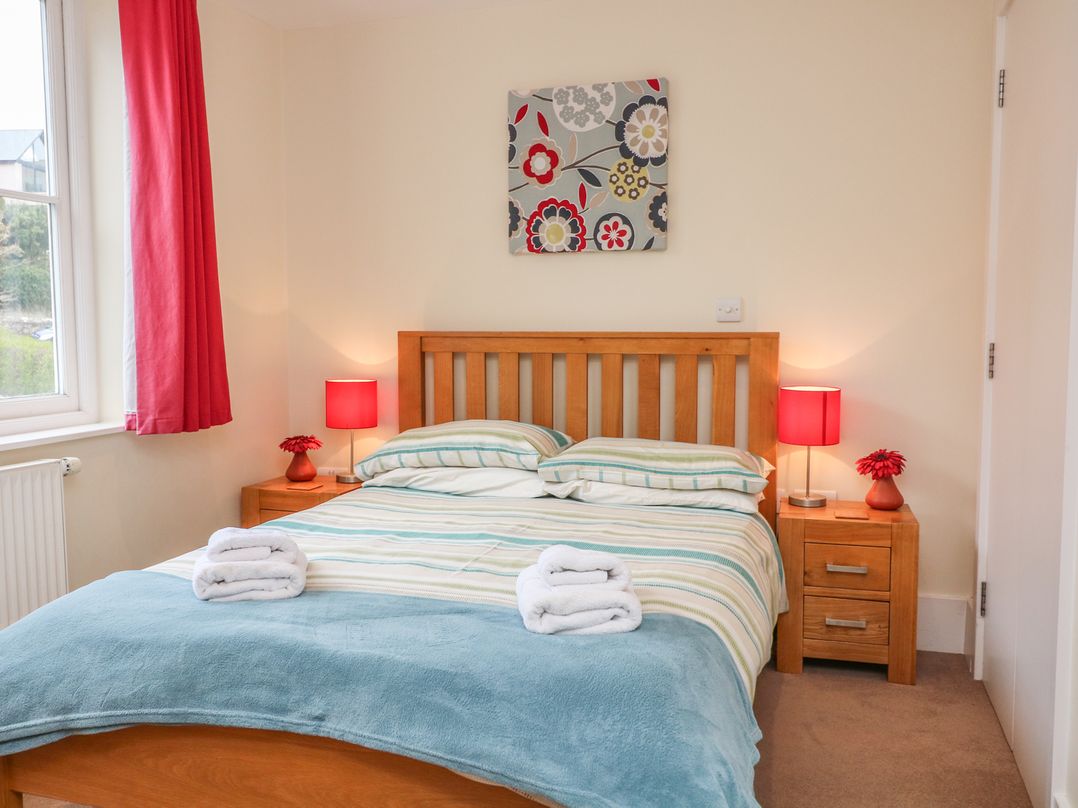 1 Combehaven