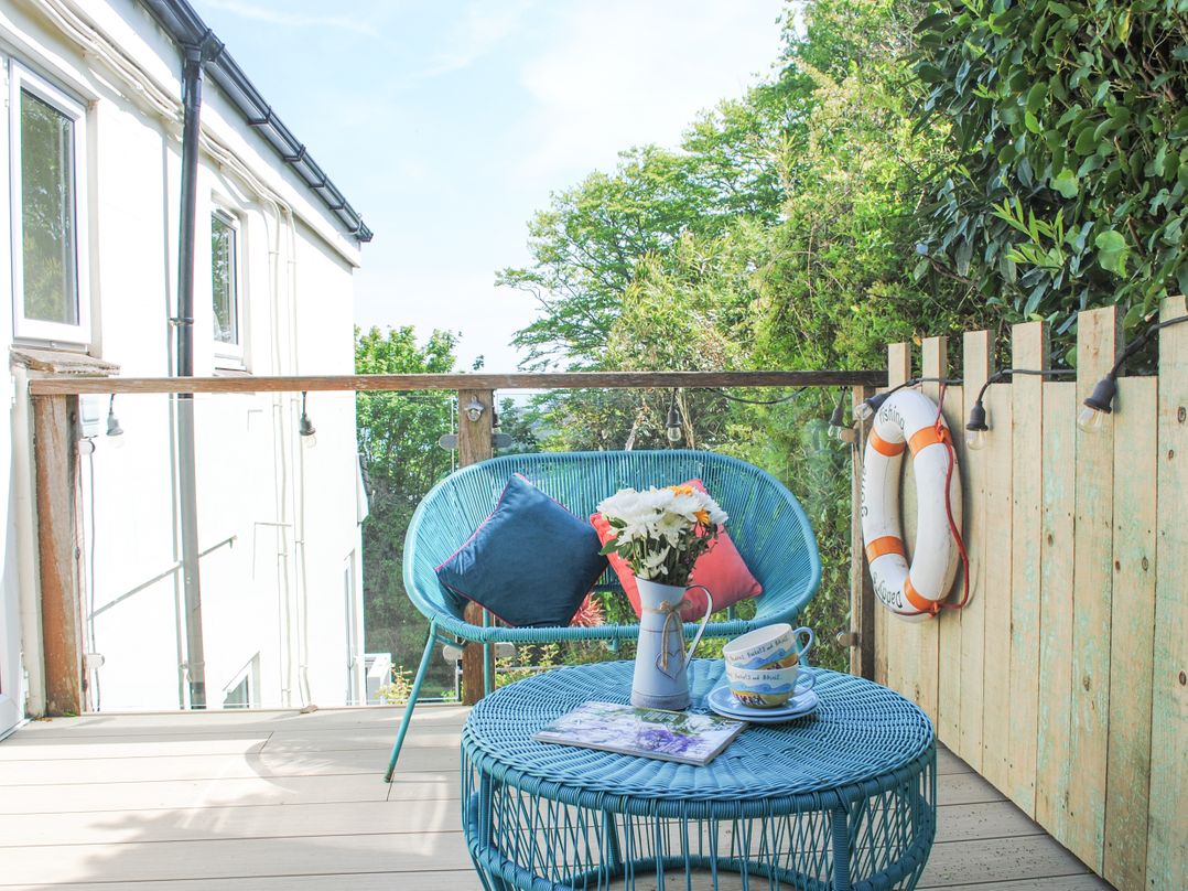 Hydeaway, 7 Grafton Towers