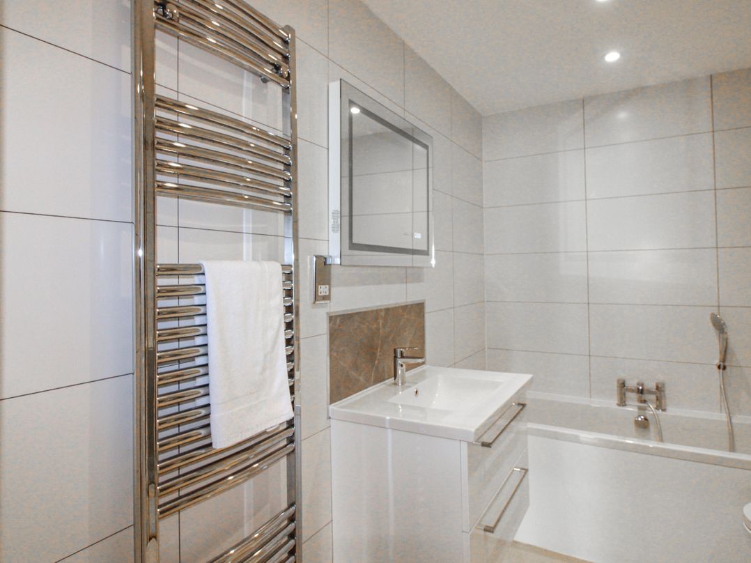 7 Thurlestone Rock