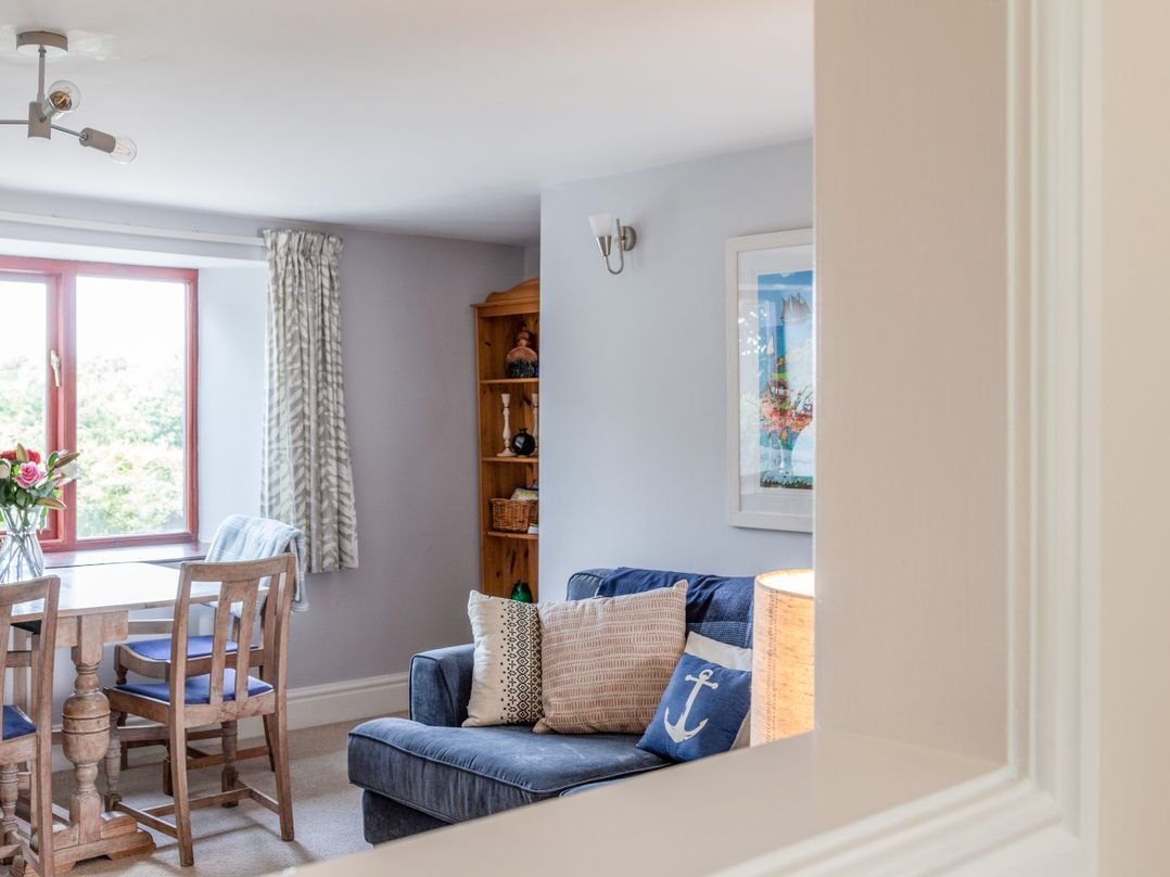 Honeysuckle Cottage