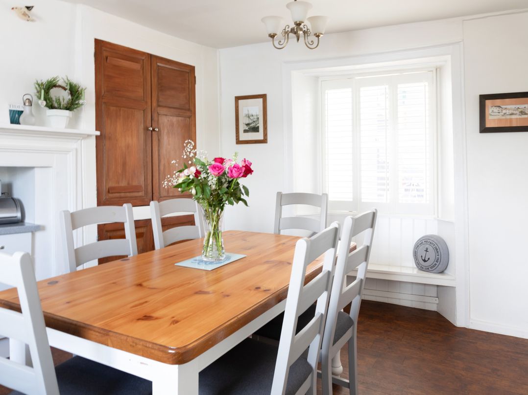 Spinnaker Cottage