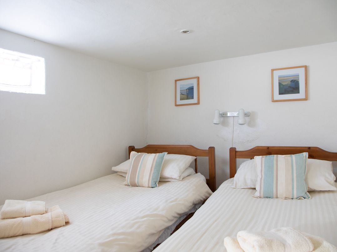 Spinnaker Cottage