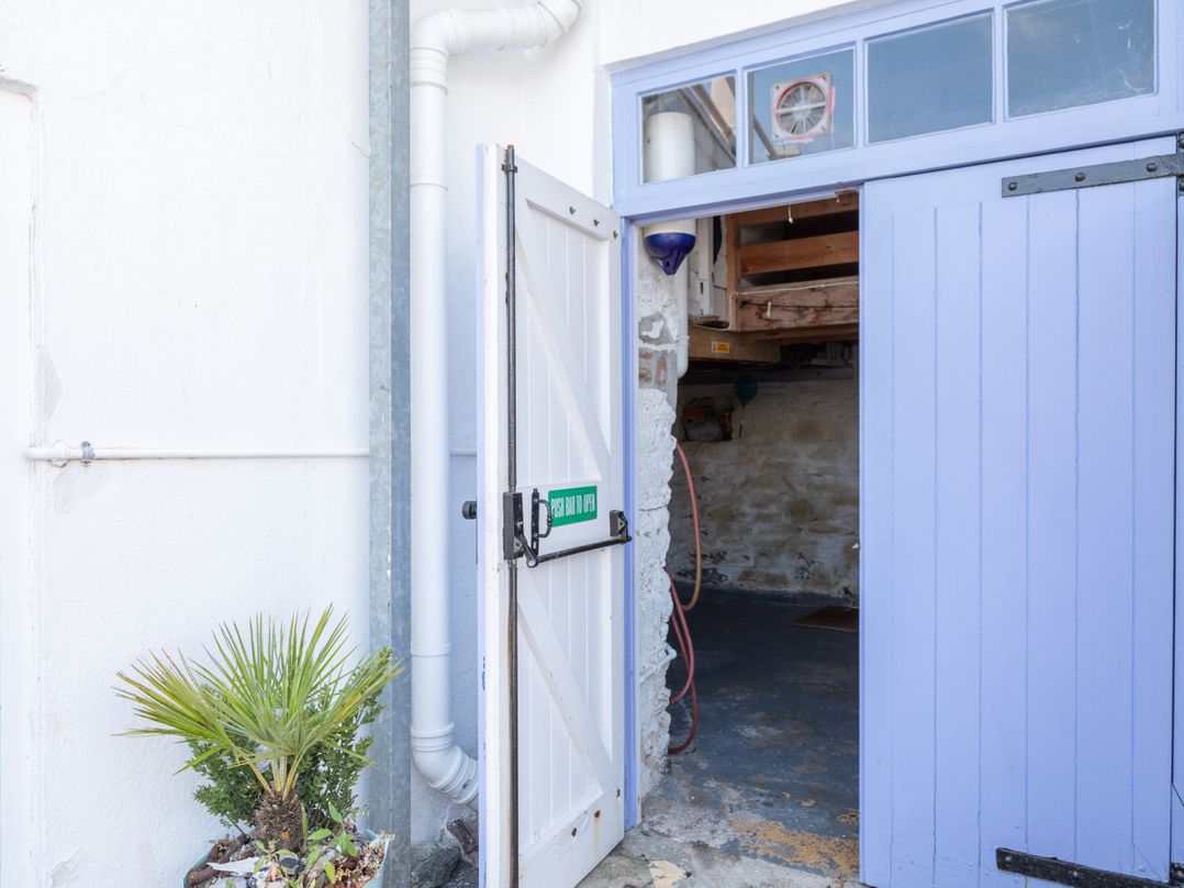 Spinnaker Cottage