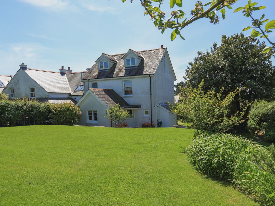 Warren Cottage