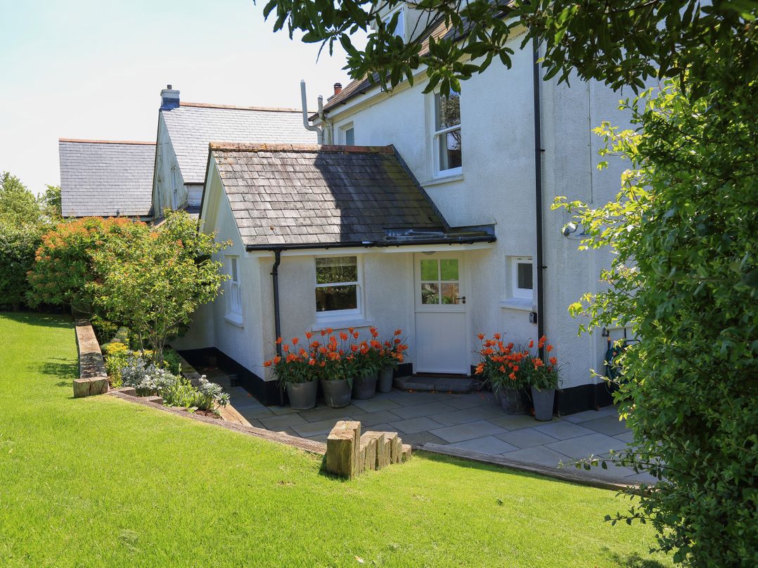 Warren Cottage