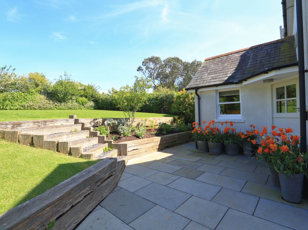 Warren Cottage