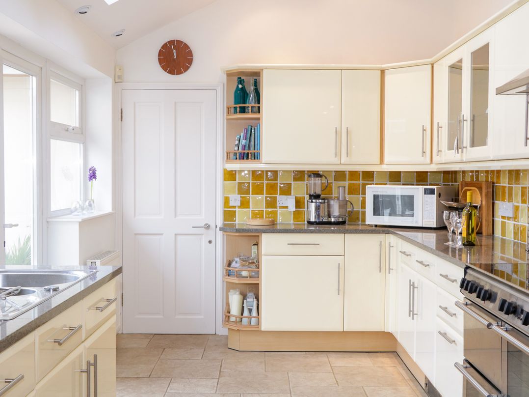 1 Orchard Cottages