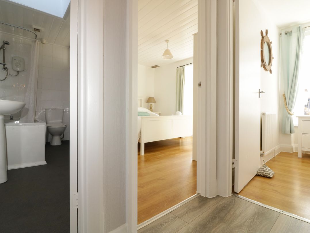 Harbourside Cottage
