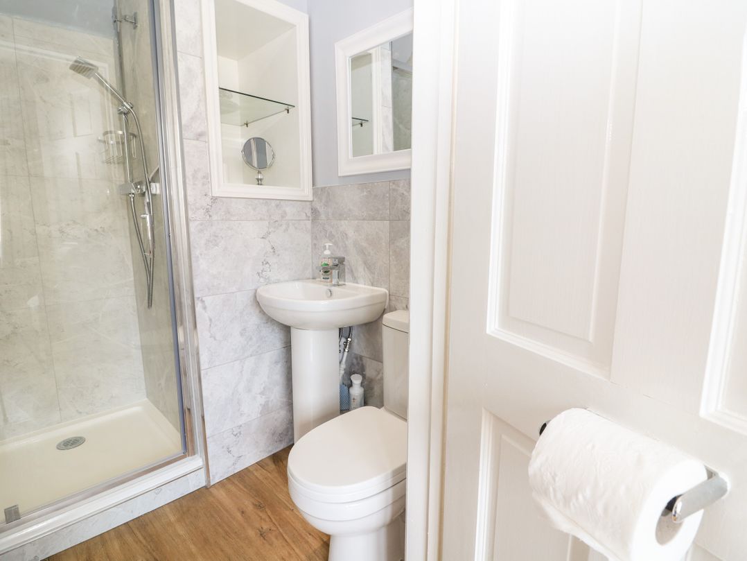 The Cottage at Broadway