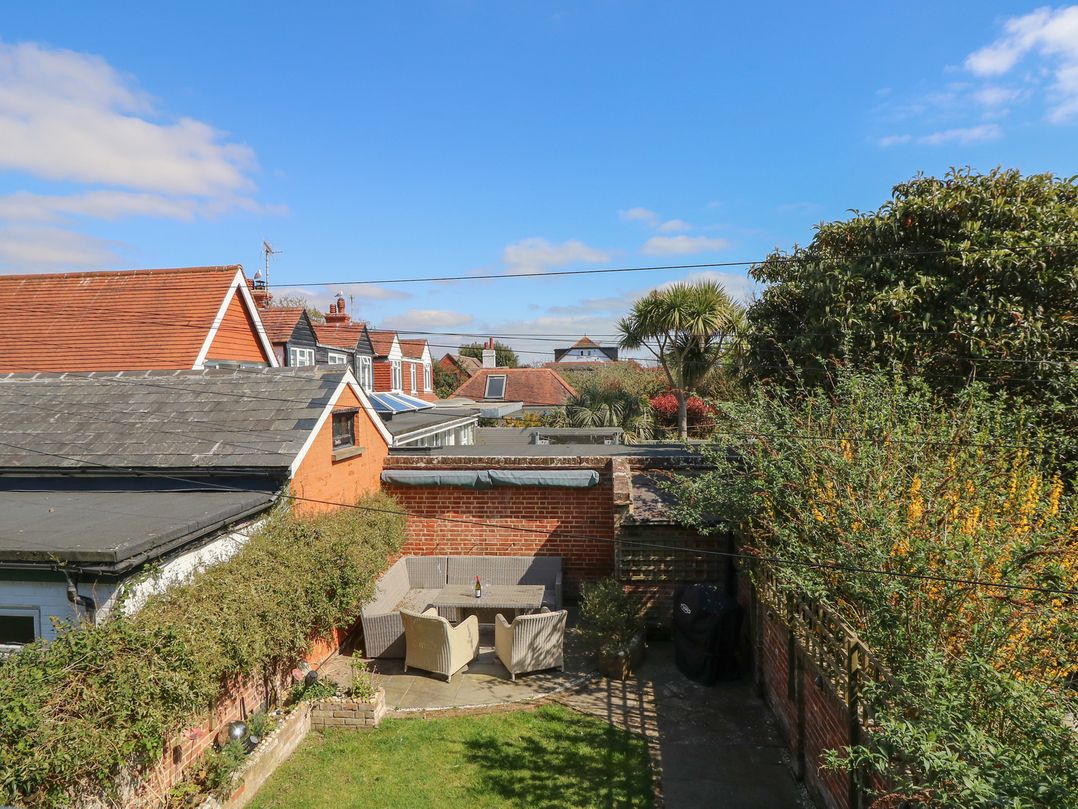7 Coastguard Cottages